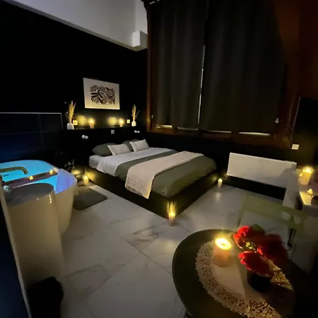 Πανσιόν Blue Lit King & Baignoire